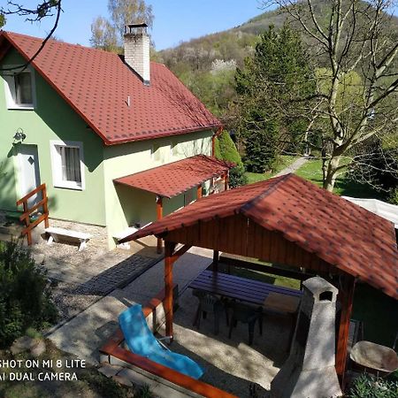 Chata Lazne Evzenie Klášterec nad Ohří المظهر الخارجي الصورة